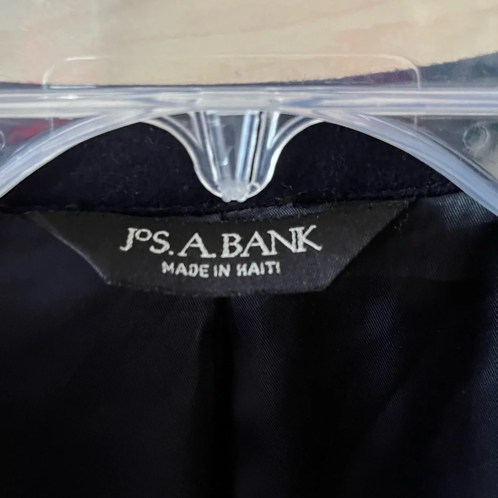 Jos A. Bank 100% Cashmere Sports Jacker in Dark Blue size 44L